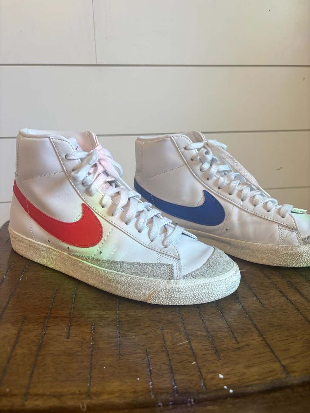 Nike Blazer Mid '77 Vintage Mismatched Swoosh Blue Red BQ6806-117